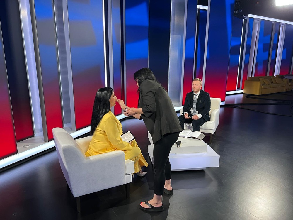 Politika 24 - Peter Kotlár 9