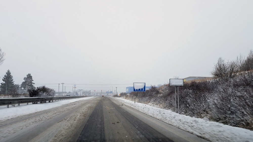 Poprad_Velka_Lomnica_sneh_cesty