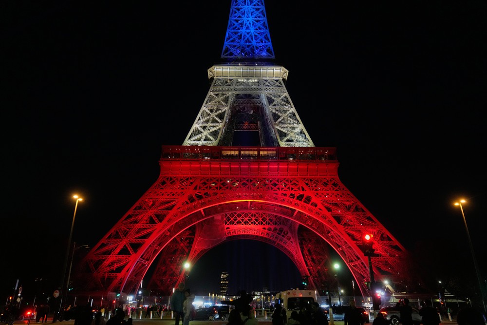 Spomienky na útoky v Paríži