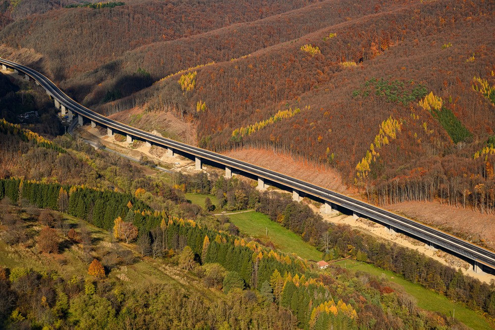 Rýchlostná cesta R2 Kriváň - Mýtna