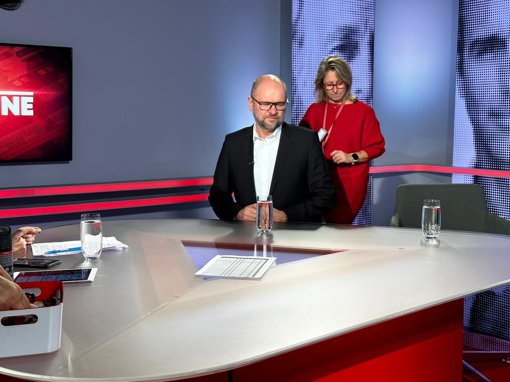 Na hrane o pade vlady