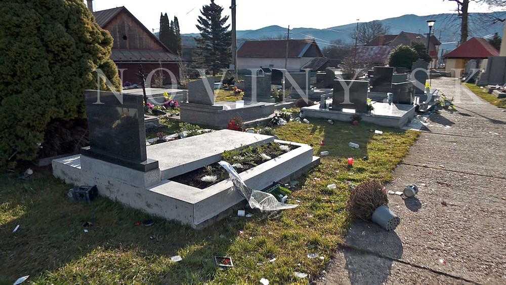 Veterná smršť v obci Jasenie