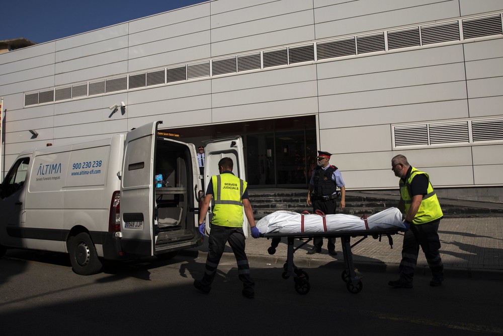 Polícia v Barcelona zastrelila útočníka s nožom