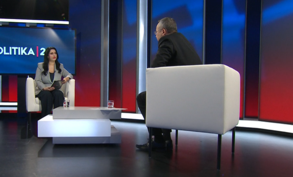 Politika 24 - Ladislav Kamenický 5