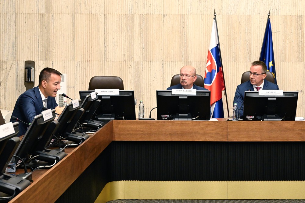 Rokovanie Hospodárskej a sociálnej rady SR