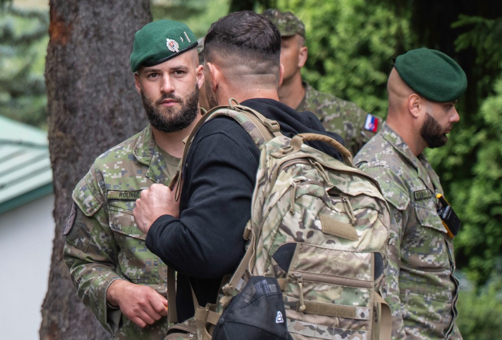 Vycvik_Narodne_Obranee_Sily3