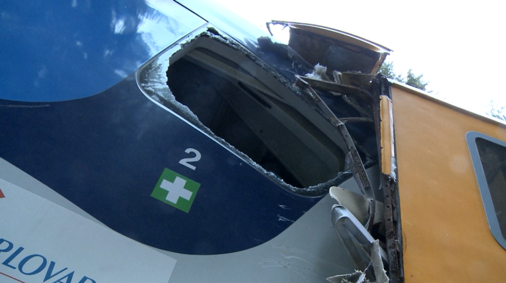 Tragédia v Čechách: Čelná zrážka vlakov si vyžiadala obete aj zranených