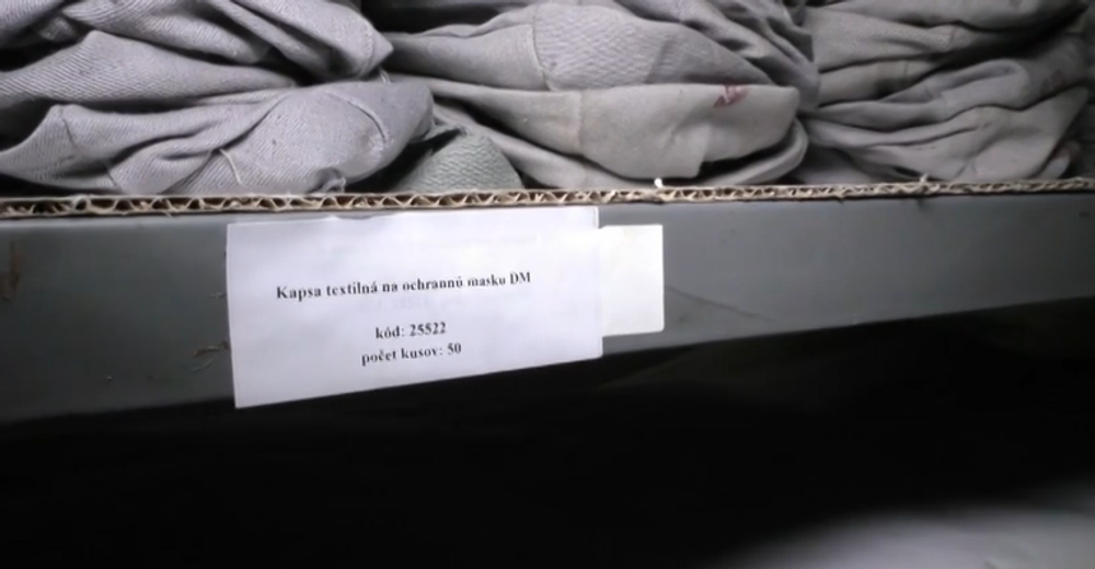 kapsa na masku CO