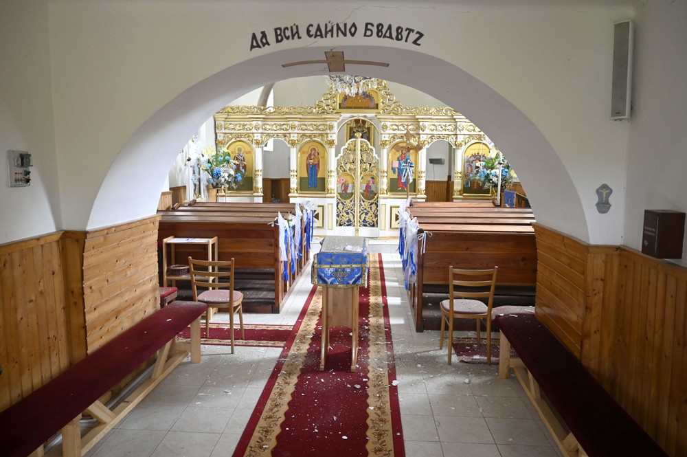 zemetrasenie Pakostov chrám (2)