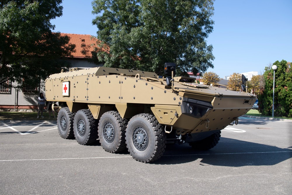 obrnené vozidlo Patria AMVXP 8x8 Fínsko dodávka (4)