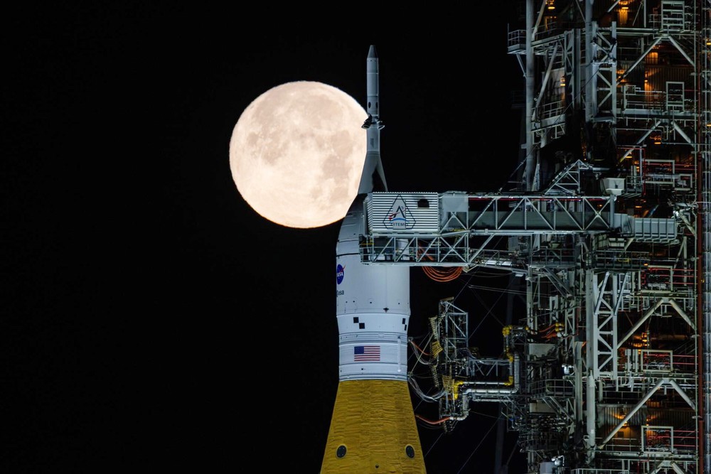 NASA_Artemis_Moonshot_77133