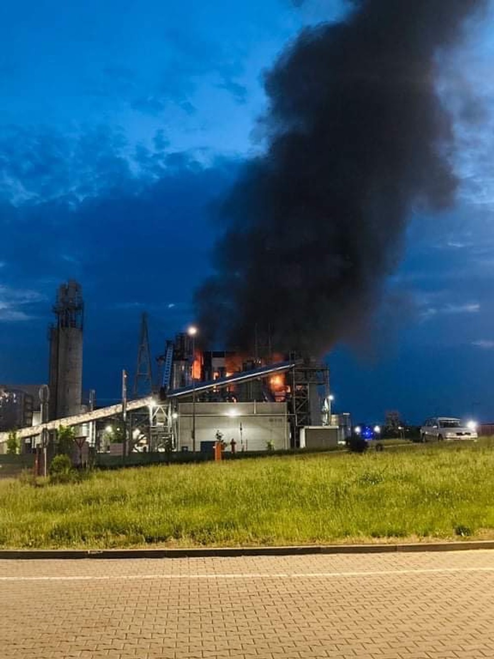 Explózia výrobnej haly v Malackách