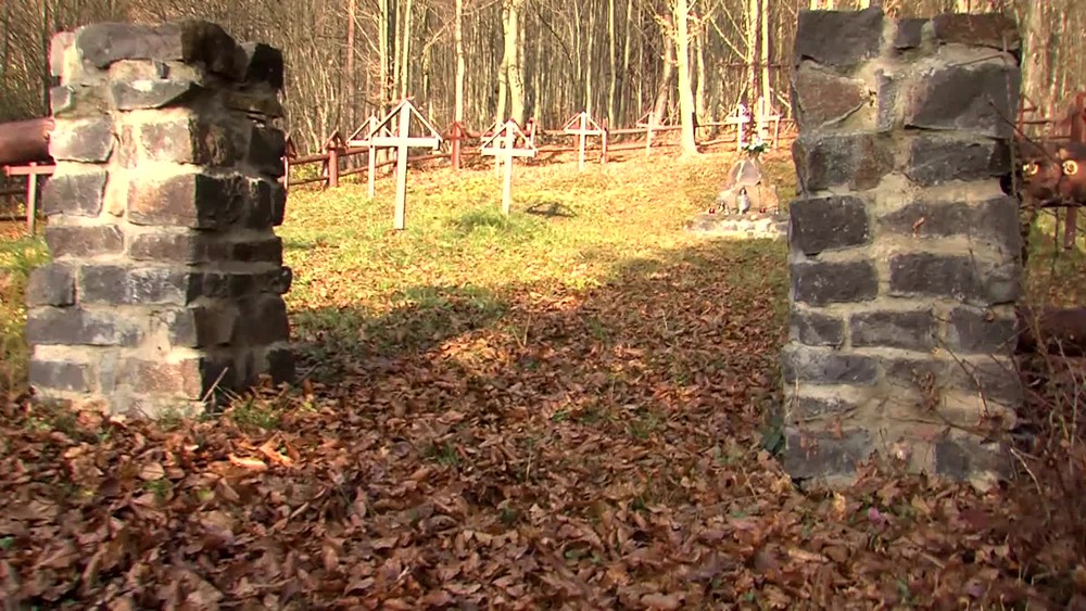 [multi] Cervene maky ludia 10395