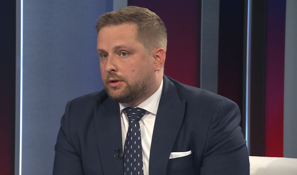 Kamil Šaško v Politika 24