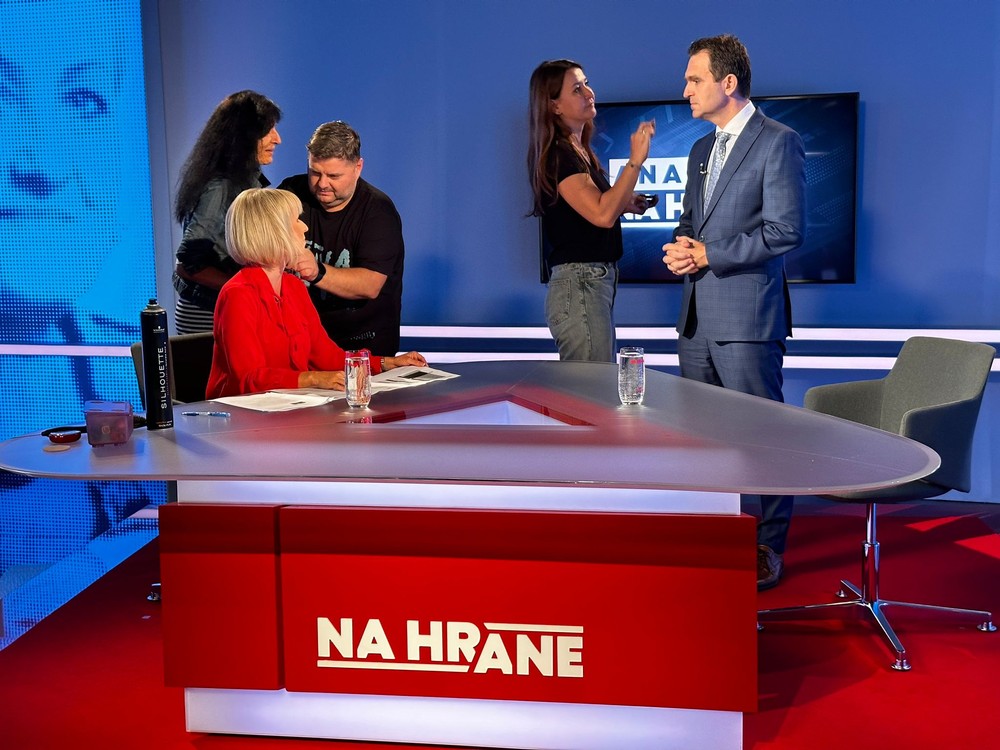 afb3d02a-4a93-43a6-823e-d330d34a6c28