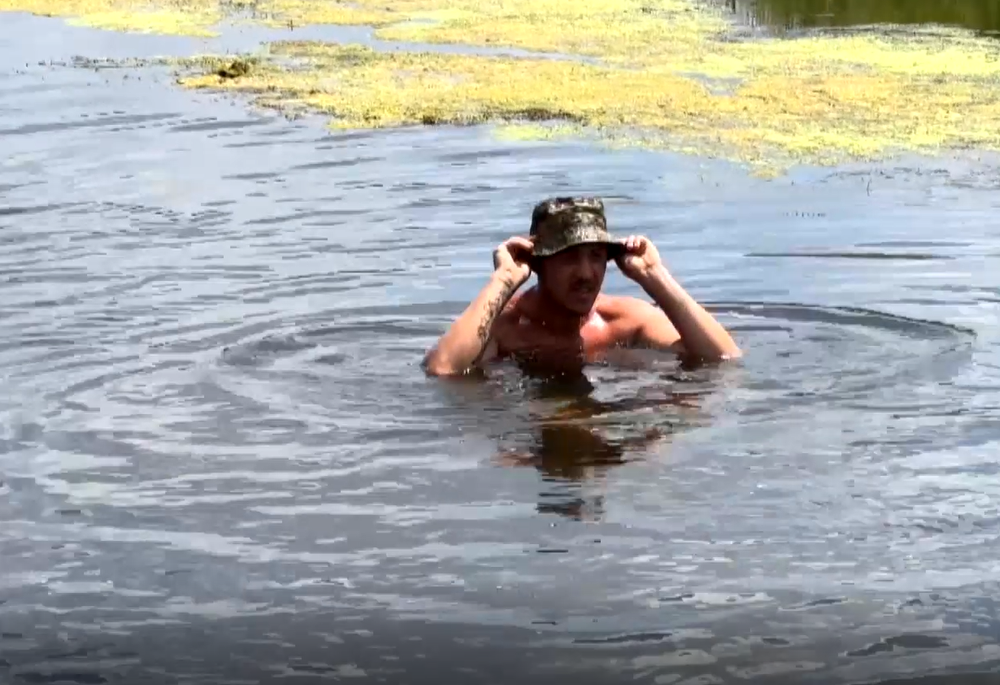 Rusi majú zbrane. Nám to chýba, ale dohnali sme ich až sem