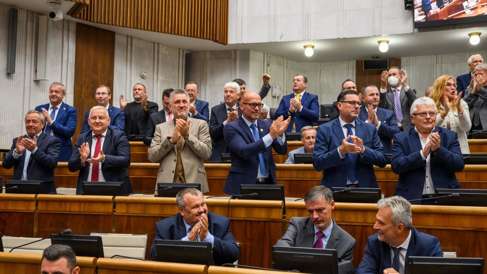 Rokovanie parlamentu 2025