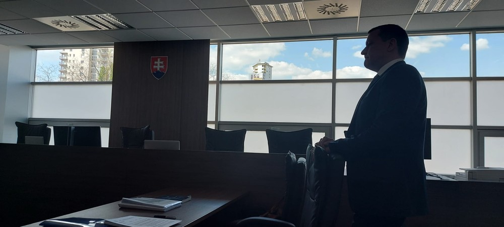 Lipšic na správnom súde