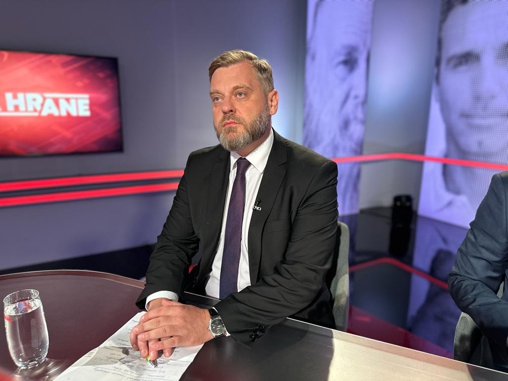 38a9fcda-9881-4dec-9070-6a4cf8c2b64f