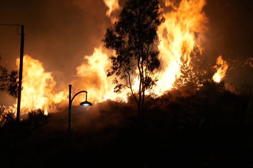 Lesný požiar na gréckom ostrove Chios