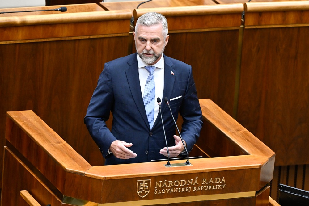 Odvolávanie Michala Šimečku z postu podpredsedu parlamentu