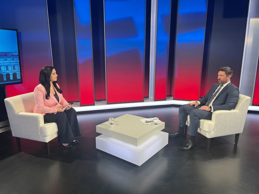 Politika 24 - Richard Takáč 1