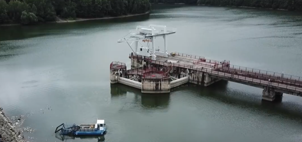 Pomôcť Vodnej nádrži Ružín má moderná technika z Nemecka 