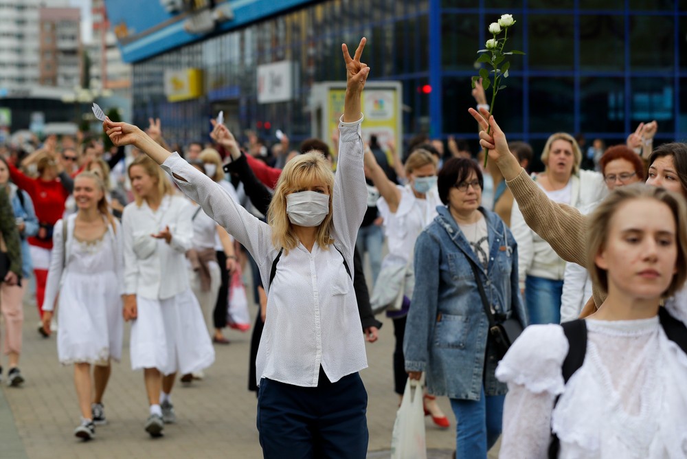 Protestujúce ženy v Bielorusku a zásah polície
