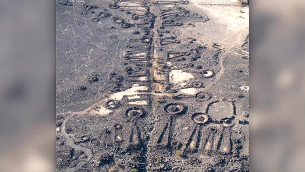 [multi] MO Objav v Saudi.t 14103