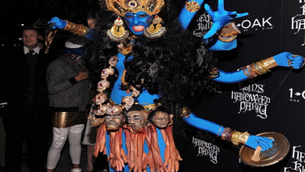 heidi klum v kostyme 3