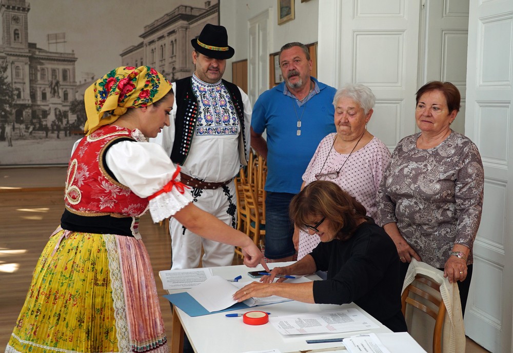 volby_eu_komarno_04048935