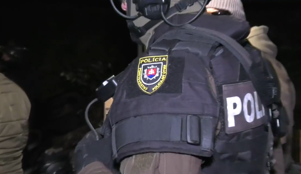 Polícia il