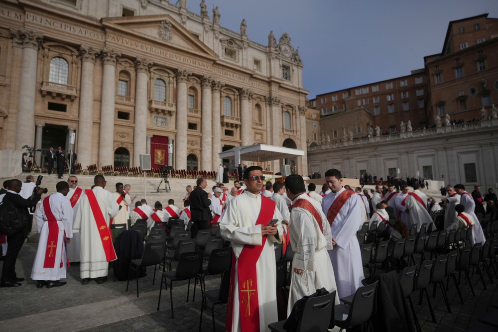 Vatican_Pope317272