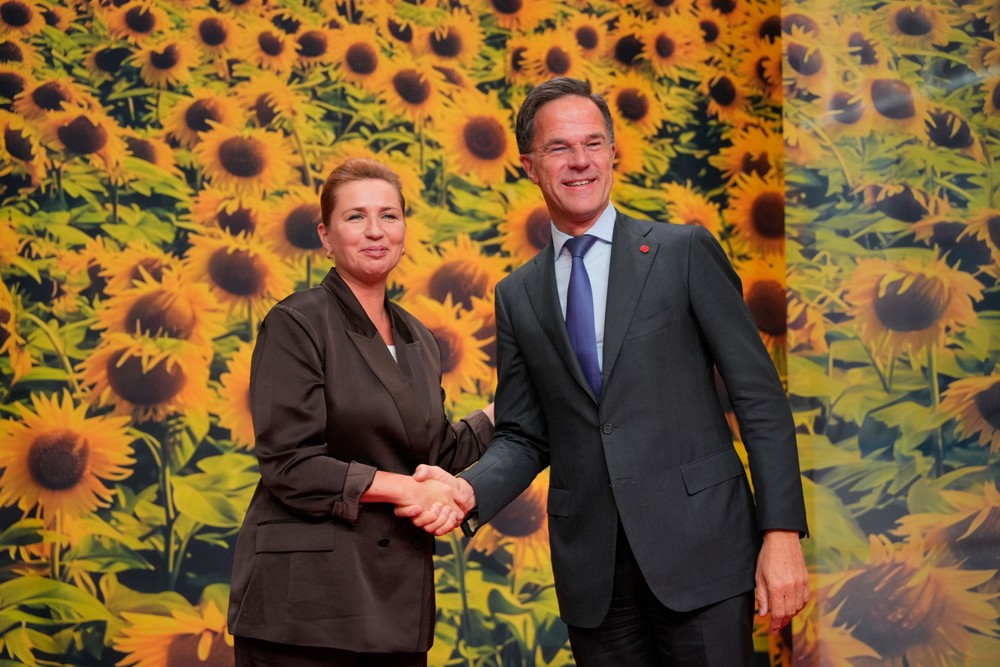 Europe_Summit724048