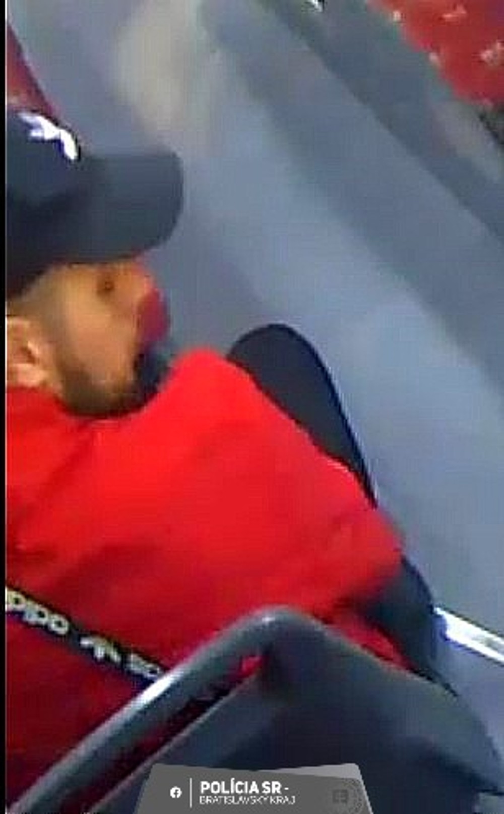 Neznámy muž obťažoval ženu na ulici (1)