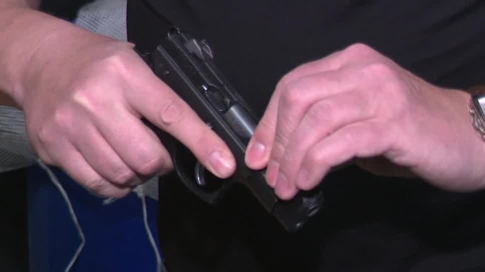 [multi] STRELEC PREŠIEL PSYCHOTESTAMI 9465 (cropped)