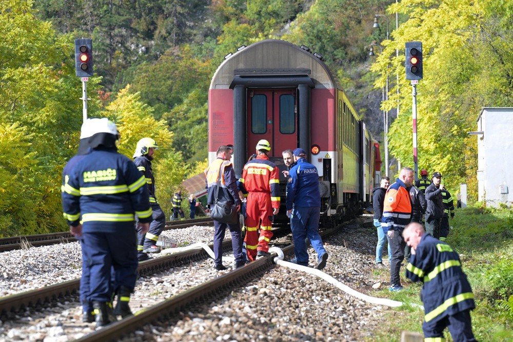 Zrážka dvoch vlakov pri Rožňave 