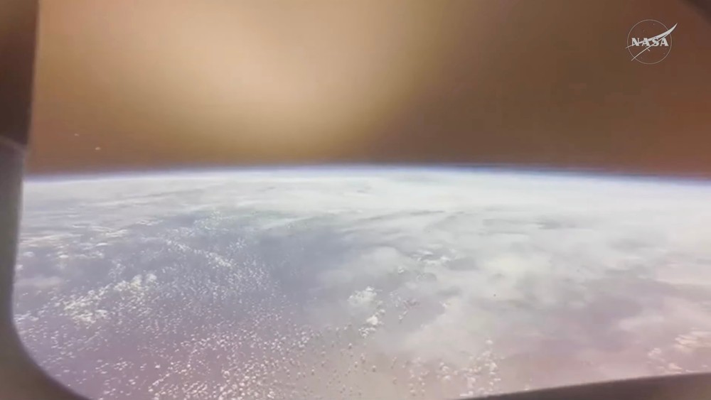 Návrat Artemis II na Zem