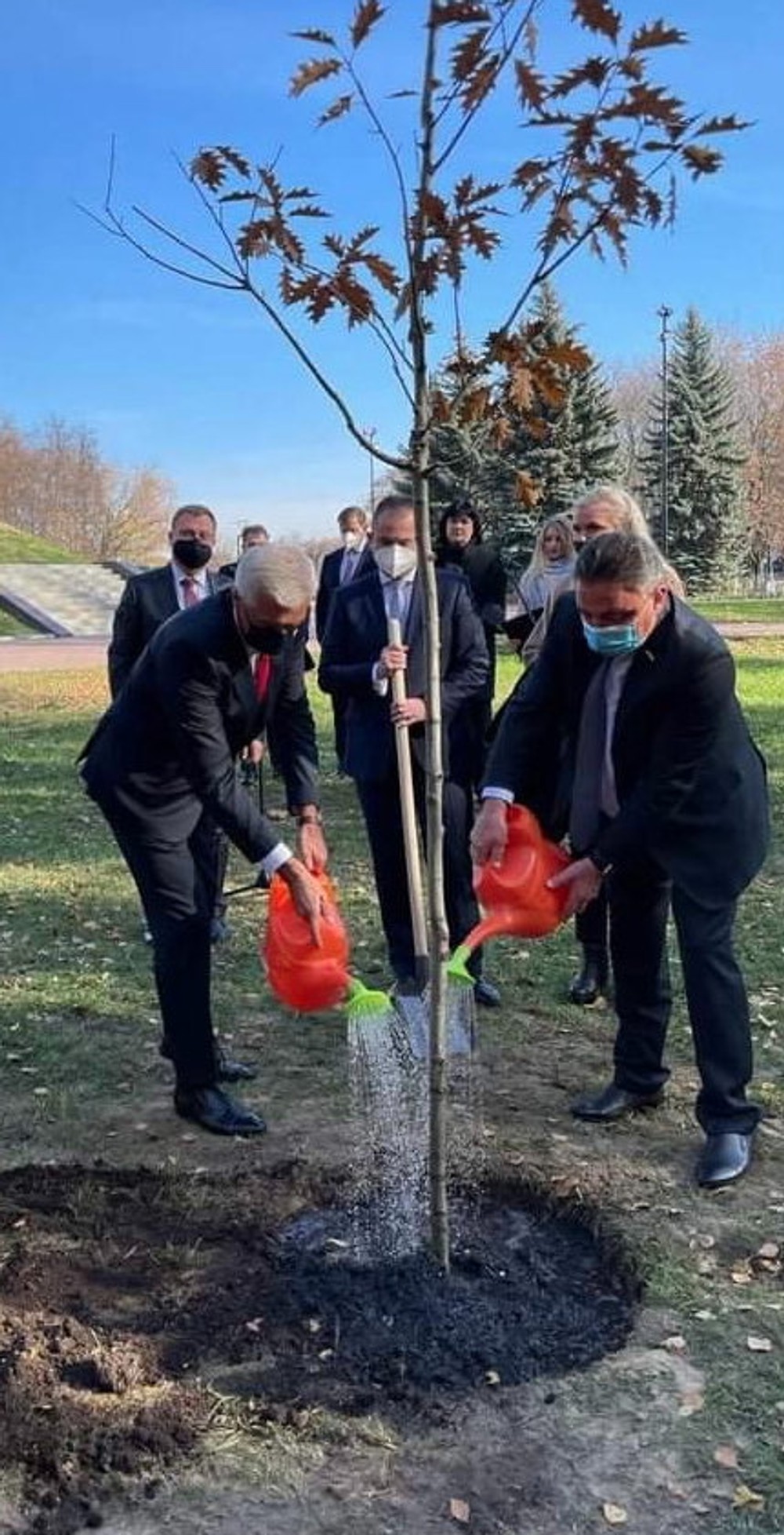 V Rusku odhalili pamätnú tabuľu Alexandrovi Dubčekovi.