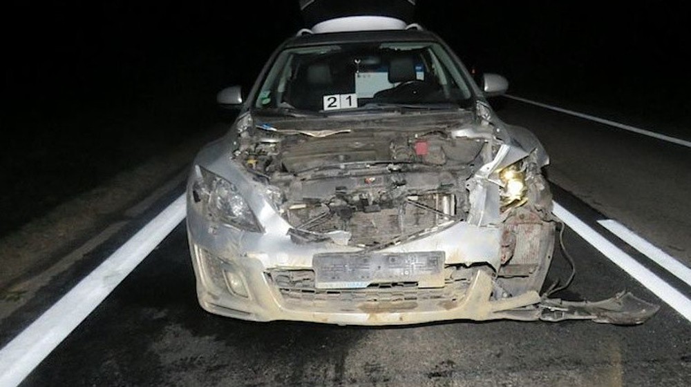 Auto, nehoda, diviaci