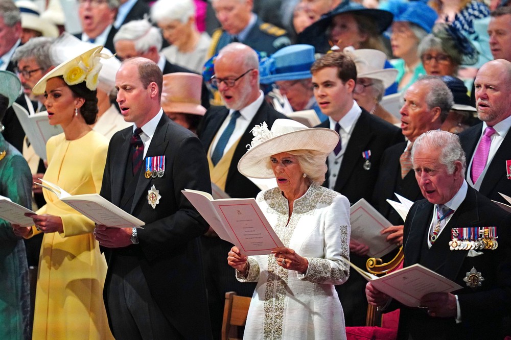 APTOPIX_Britain_Platinum_Jubilee_24172-69a3101c6bb94dfa9c4167b69f28b366