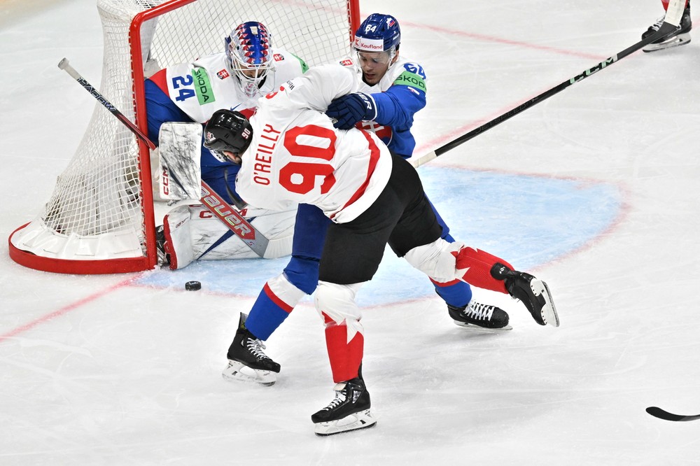 20250517HOKEJ_2025_SVK_KANADA2130698