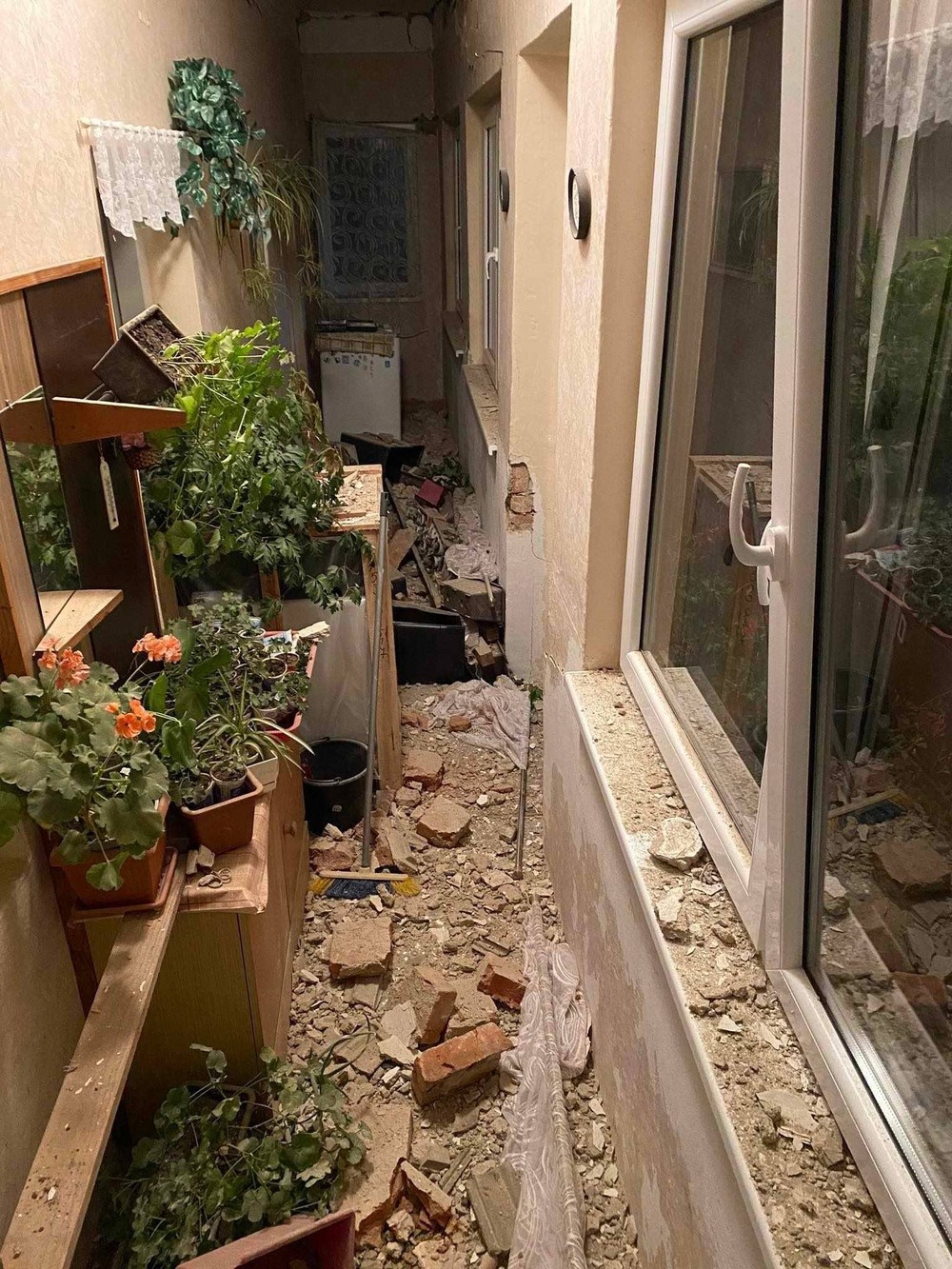zemetrasenie Baškovce pri Humennom (7)