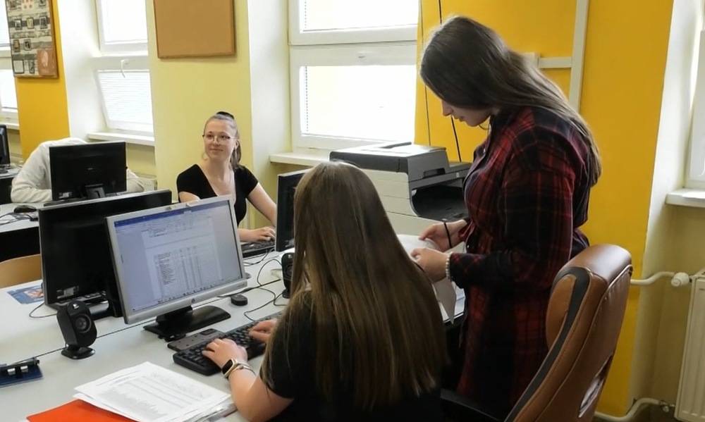 obmedzenia pristupu na socialne siete