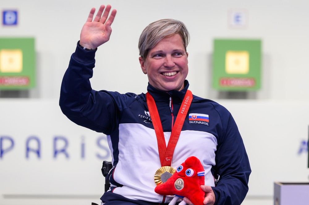 2024109_para_pariz_den4_39069290