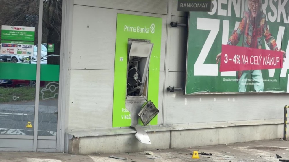 [multi] Výbuch bankomatu v Košiciach 2292