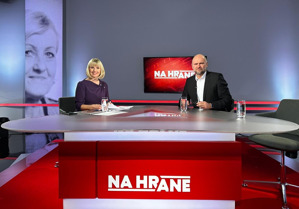 Na hrane o pade vlady