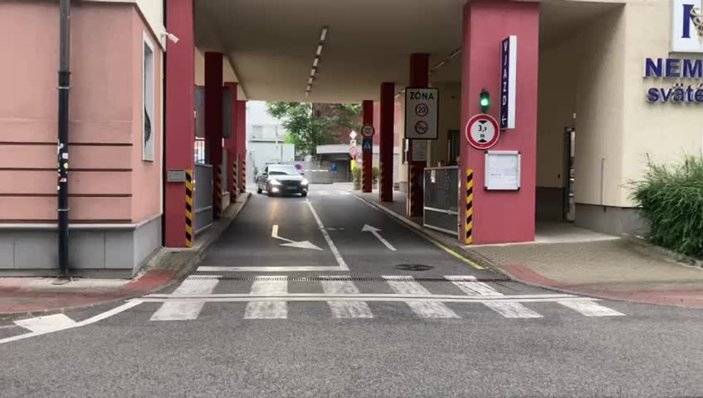 [multi] Fico príchod 15083