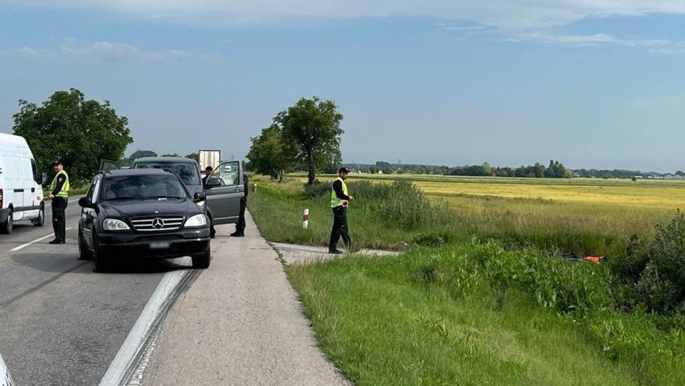 Komárno streľba migranti policajná naháňačka polícia  (1)