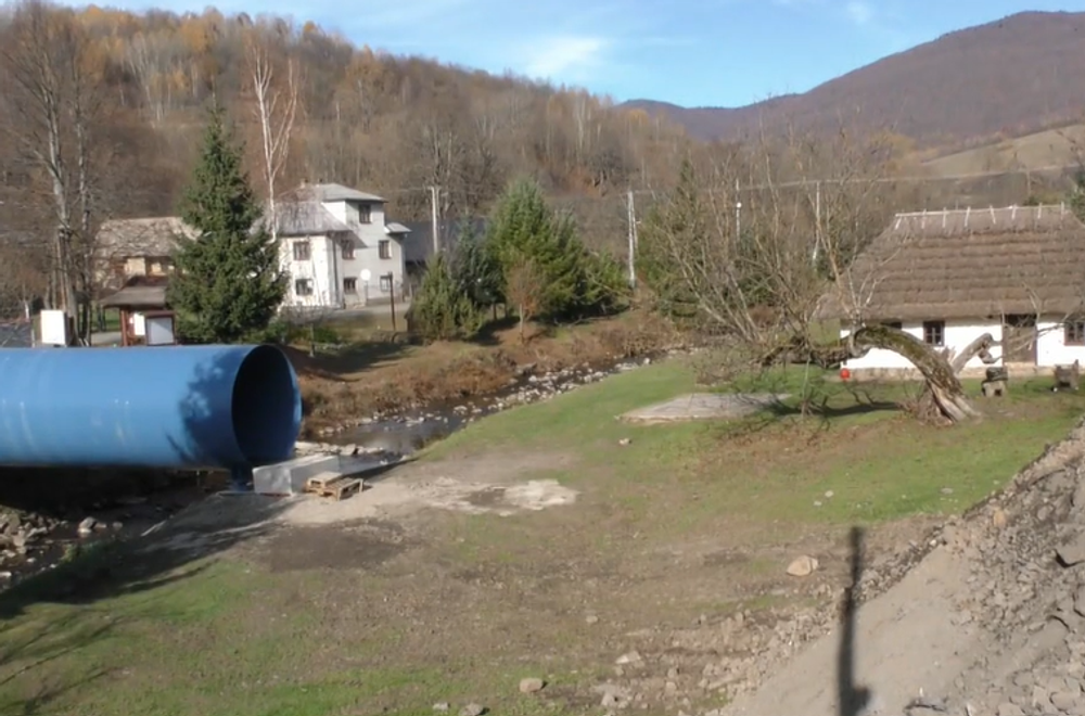 Lávka cez potok v Novej Sedlici 1